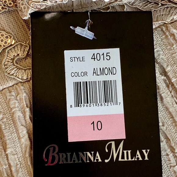 BRIANNA MILAY ALMOND MIDI DRESS. WOMEN’S SIZE 10 - Picture 10 of 12